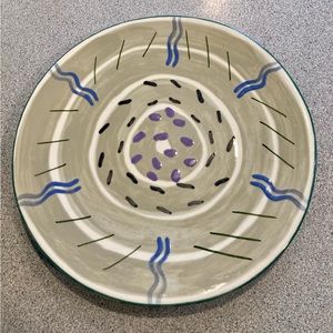 Vintage 1985 original SUSAN ESLICK ceramic plate. Signed and dated